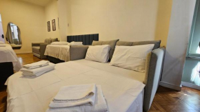 Studio climatizado a 450m da praia Copacabana